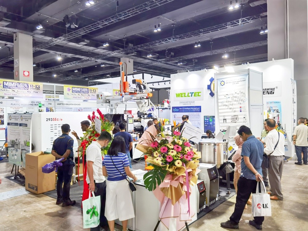   實力出圈！華大機械攜高速機解決方案亮相馬來西亞展會